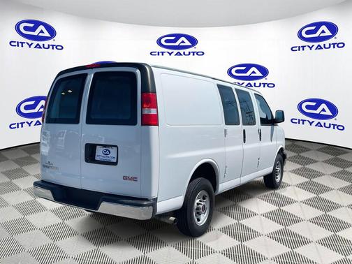2023 GMC Savana 2500 Work Van