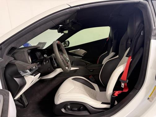 2023 Chevrolet Corvette Stingray w/3LT