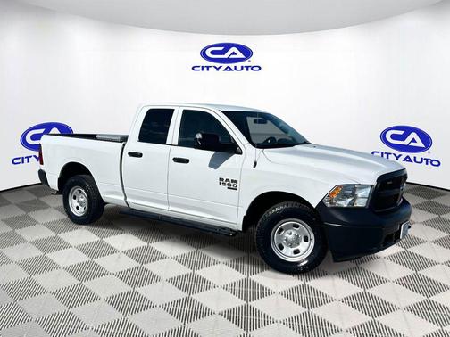 Bright White Clearcoat 2022 RAM 1500 Tradesman