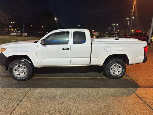 2020 Toyota Tacoma SR