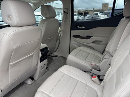 Summit White 2023 GMC Acadia Denali