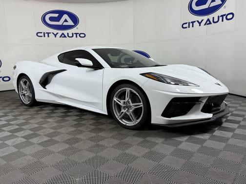 2025 Chevrolet Corvette Stingray w/1LT