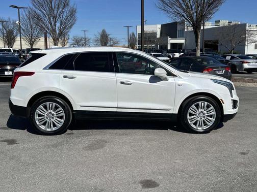 2017 Cadillac XT5 Premium Luxury