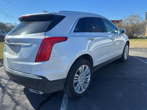2017 Cadillac XT5 Premium Luxury