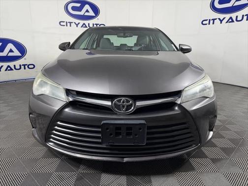 2016 Toyota Camry XLE