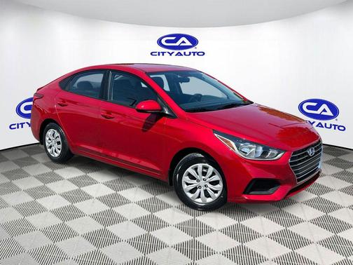 2020 Hyundai Accent SE