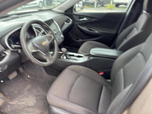 Mineral Gray Metallic 2022 Chevrolet Malibu FWD LT