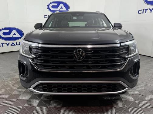 2024 Volkswagen Atlas Cross Sport 2.0T SE w/Technology 4MOTION