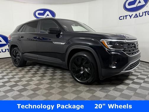 2024 Volkswagen Atlas Cross Sport 2.0T SE w/Technology 4MOTION