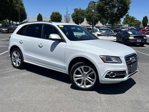 Glacier White Metallic 2014 Audi SQ5 3.0T Prestige