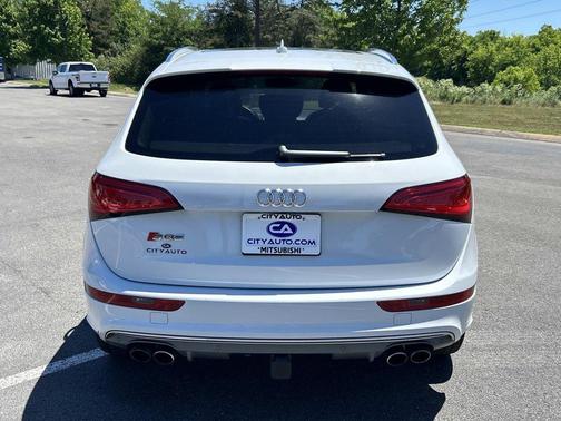 Glacier White Metallic 2014 Audi SQ5 3.0T Prestige