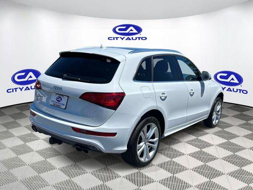 Glacier White Metallic 2014 Audi SQ5 3.0T Prestige