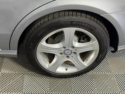2014 Mercedes-Benz E-Class 4MATIC