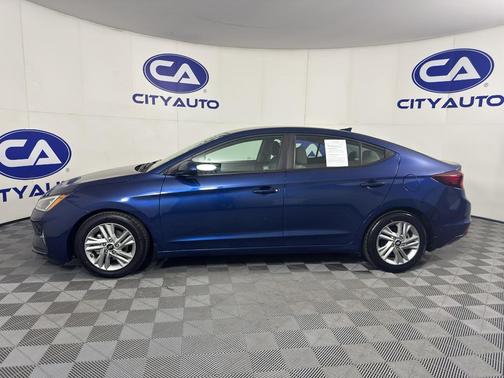 2020 Hyundai ELANTRA SEL