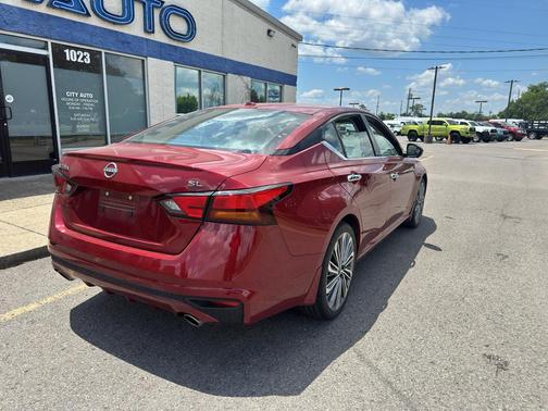 Scarlet Ember 2024 Nissan Altima 2.5 SL
