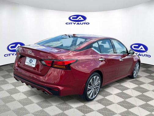 Scarlet Ember 2024 Nissan Altima 2.5 SL