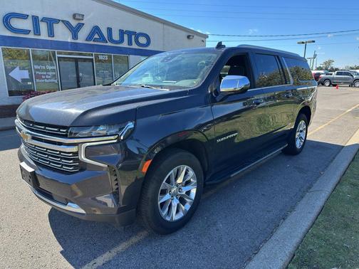2023 Chevrolet Suburban Premier
