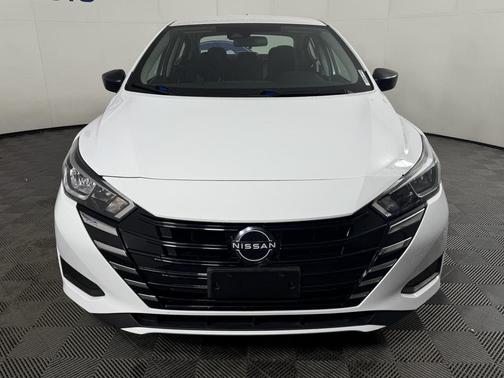 2023 Nissan Versa 1.6 S