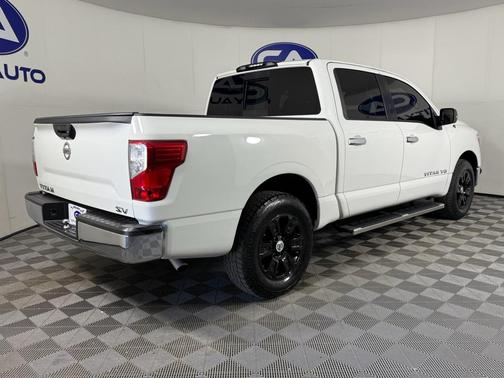 2019 Nissan Titan SV