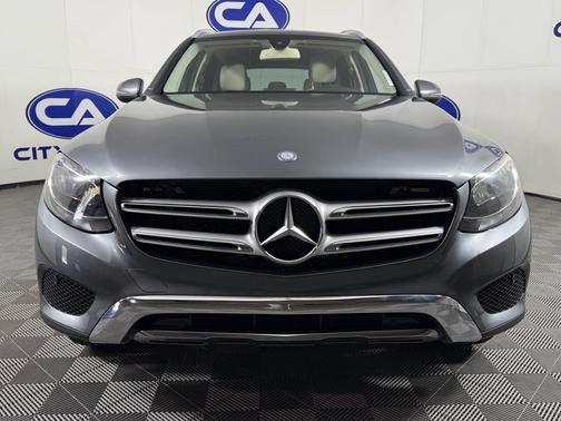 2016 Mercedes-Benz GLC 300 Base