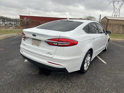 2019 Ford Fusion Hybrid SE