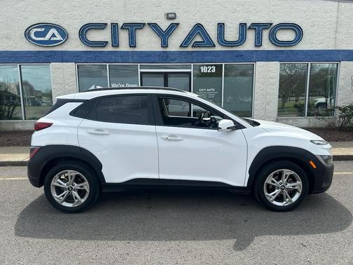 2023 Hyundai KONA SEL