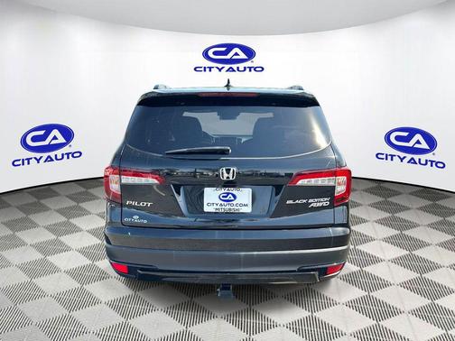 2021 Honda Pilot AWD Black Edition