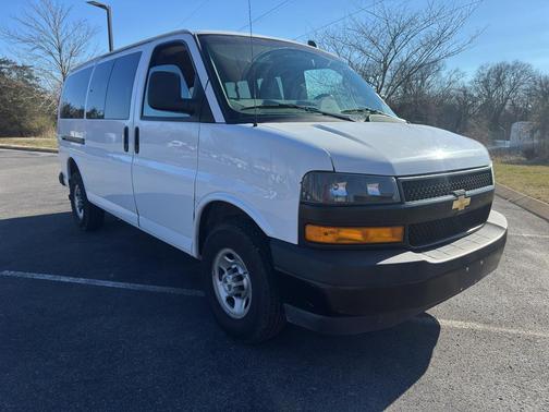 2023 Chevrolet Express 3500 RWD 3500 Regular Wheelbase LS