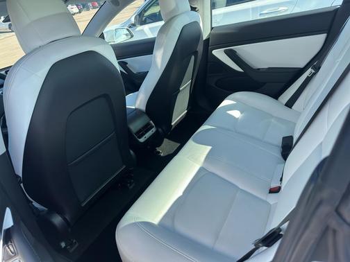 2019 Tesla Model 3 Standard Range