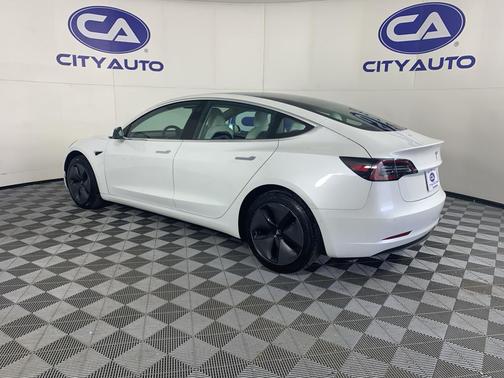2019 Tesla Model 3 Standard Range