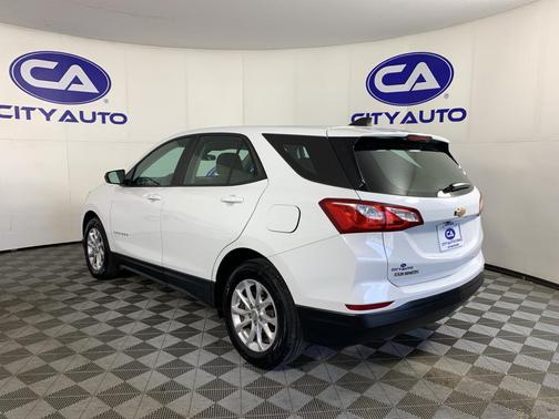 2021 Chevrolet Equinox LS