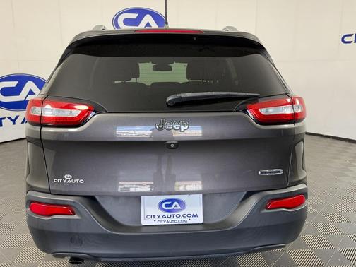 2018 Jeep Cherokee Latitude Plus
