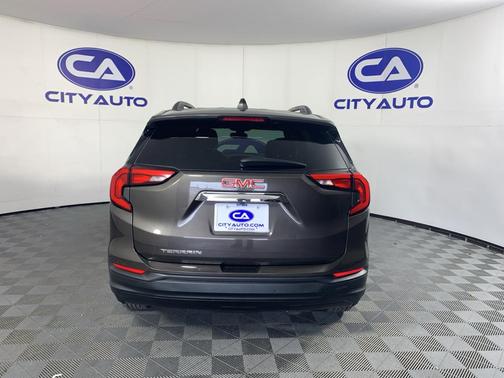 Smokey Quartz Metallic 2020 GMC Terrain SLE