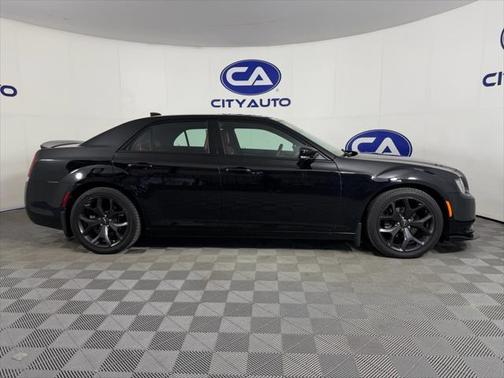 2020 Chrysler 300 S