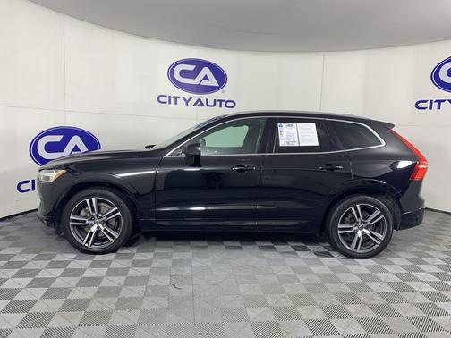 2019 Volvo XC60 T6 Momentum