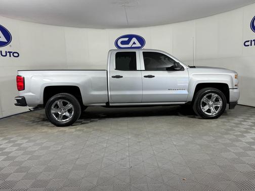2016 Chevrolet Silverado 1500 Custom