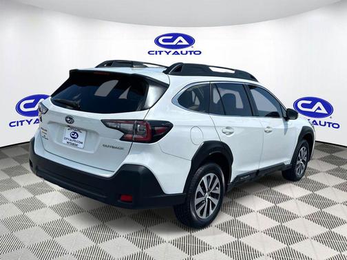 Crystal White Pearl 2023 Subaru Outback Premium