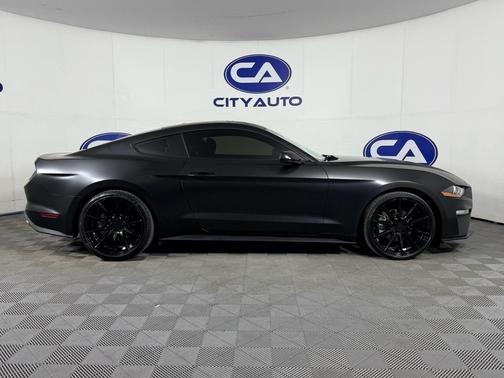 2019 Ford Mustang EcoBoost