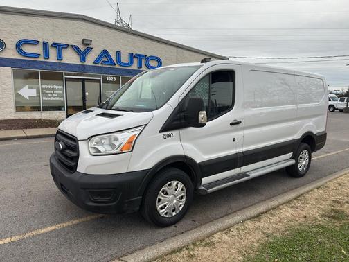 2022 Ford Transit-250 Base