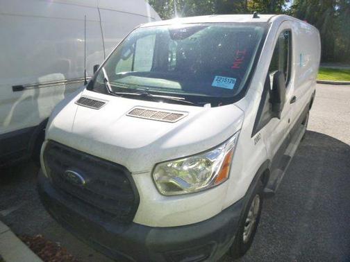 2022 Ford Transit-250 Base