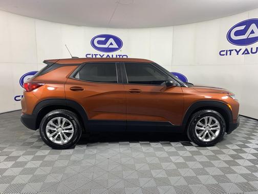 Dark Copper Metallic 2021 Chevrolet Trailblazer LS