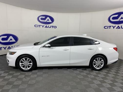 Summit White 2016 Chevrolet Malibu 1LT