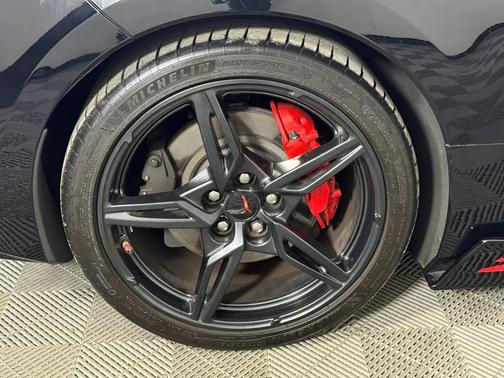 2020 Chevrolet Corvette Stingray w/2LT