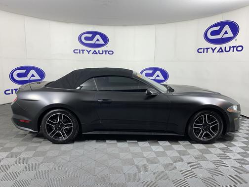 Oxford White 2022 Ford Mustang EcoBoost Premium