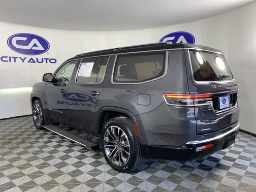 2022 Jeep Grand Wagoneer Series III 4x4