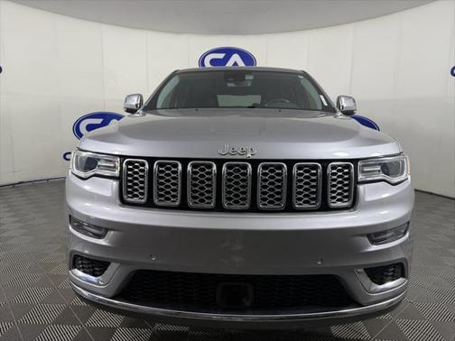2021 Jeep Grand Cherokee Summit