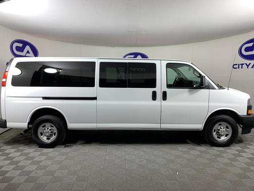 2023 Chevrolet Express 3500 RWD 3500 Extended Wheelbase LS