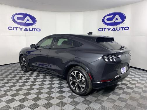 2021 Ford Mustang Mach-E Premium