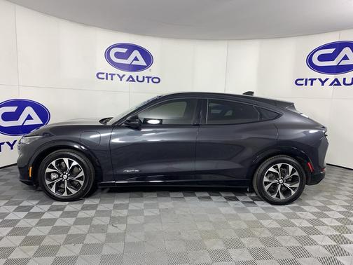 2021 Ford Mustang Mach-E Premium