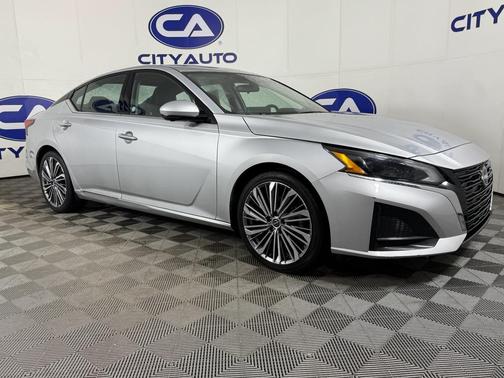 2023 Nissan Altima 2.5 SL